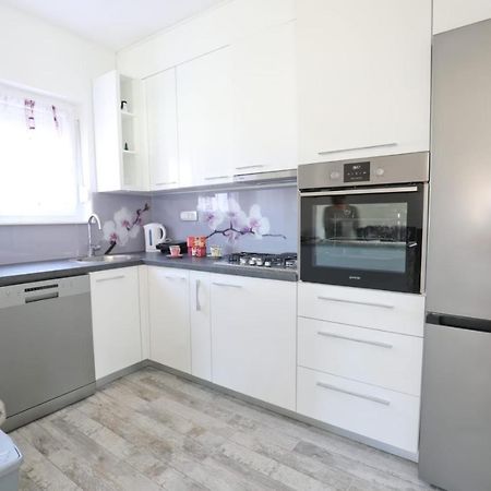 Apartman Teo &Tena Otocac Exterior photo