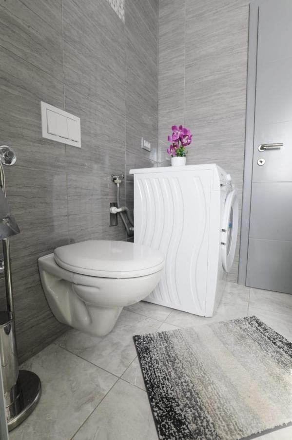 Apartman Teo &Tena Otocac Exterior photo